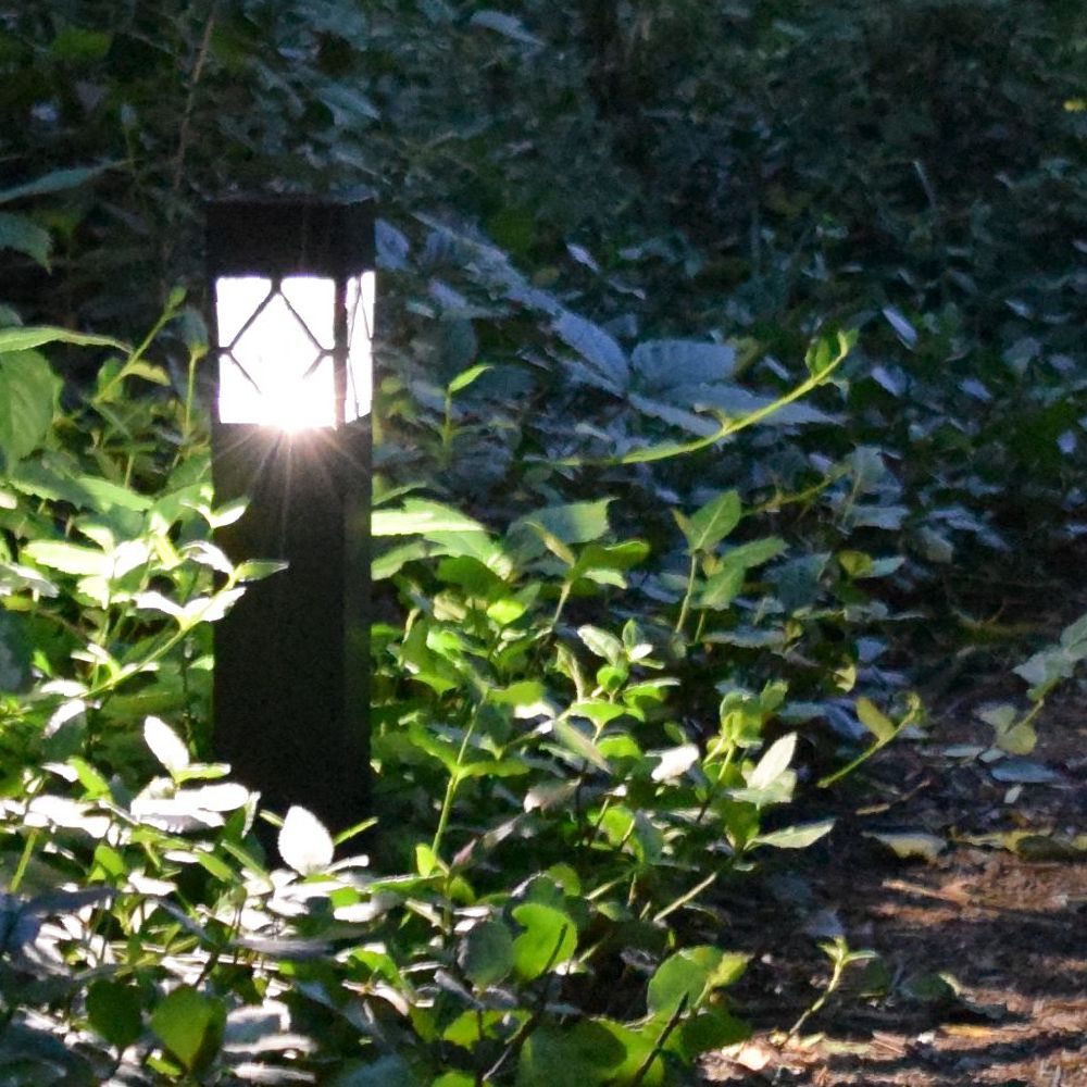 Malibu Marker by Shade Solar®, Dusk to Dawn Illumination in Shade or Sun