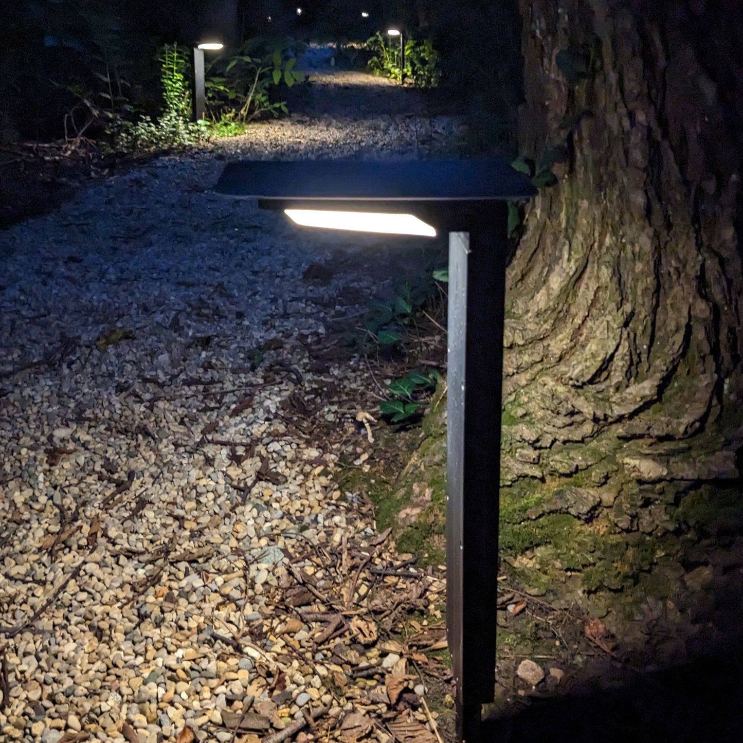 LA Pathlight by Shade Solar®, Dusk to Dawn Illumination in Shade or Sun