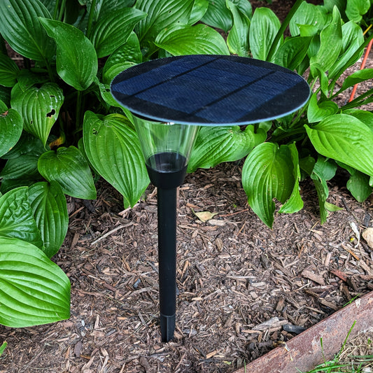 Luna Edge SHADE SOLAR® Shade-3™ solar light works in the shade